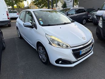  Voir d&eacute;tails -Peugeot 208 1.6 BLUEHDI 75CH BUSINESS PACK S&S 5P &agrave; Romorantin-Lanthenay (41)