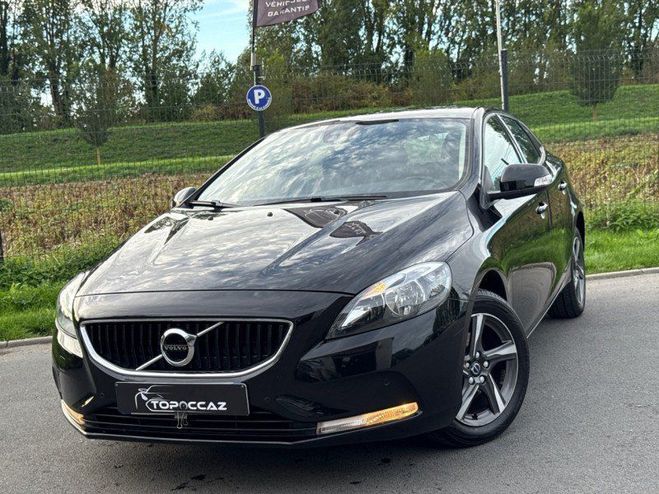 Volvo V40 D2 120CH MOMENTUM BUSINESS * 2016 * 148. NOIR de 2016