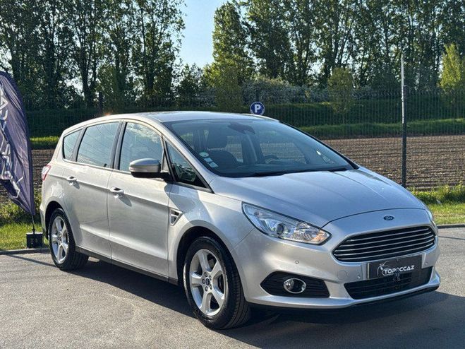 Ford grand C Max 2.0 TDCI 150CH TITANIUM * 7 PLACES * 201 GRIS C de 2016