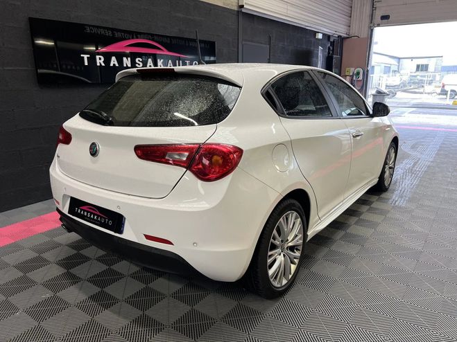 Alfa romeo Giulietta 1.6 JTDm 120 CV TCT Super - Distribution Blanc de 2017