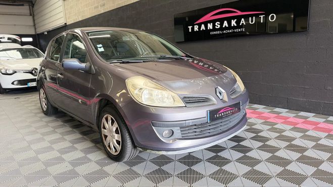 Renault Clio III 3 1.5 DCI 86 cv 5 portes Dynamique - Gris de 2008