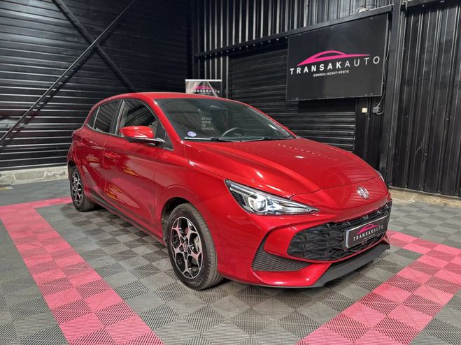 MG MG3 1.5 143 kW LUXURY Rouge de 2024