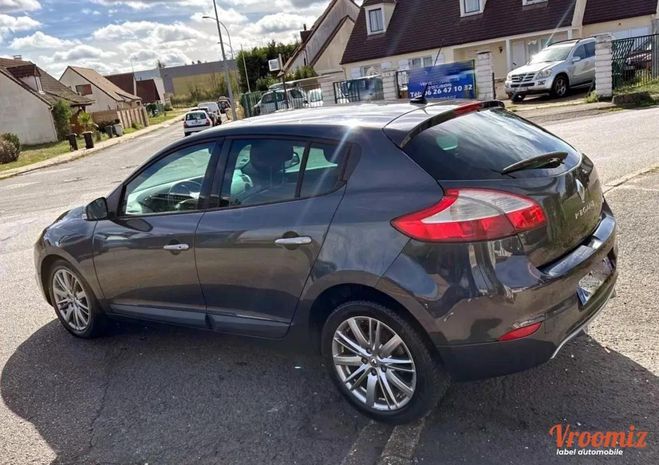 Renault Megane III 1.9 DCI 130 CV GT LINE Gris de 2011