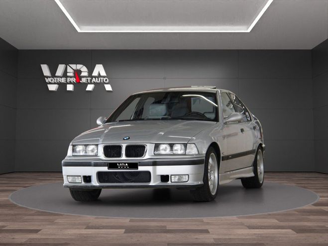 BMW M3 E36 3.2 Toit Ouvrant - Harman/Kardon Dis Bordeaux de 1998