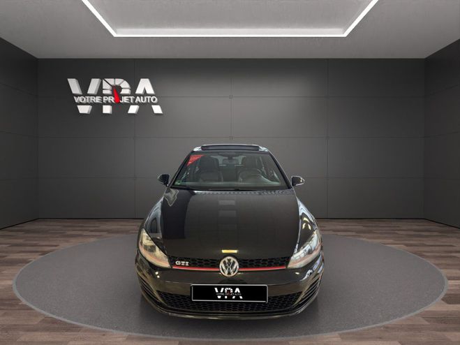 Volkswagen Golf 2.0TSI 211CH TOIT OUVRANT & PANO - S Noir de 2015