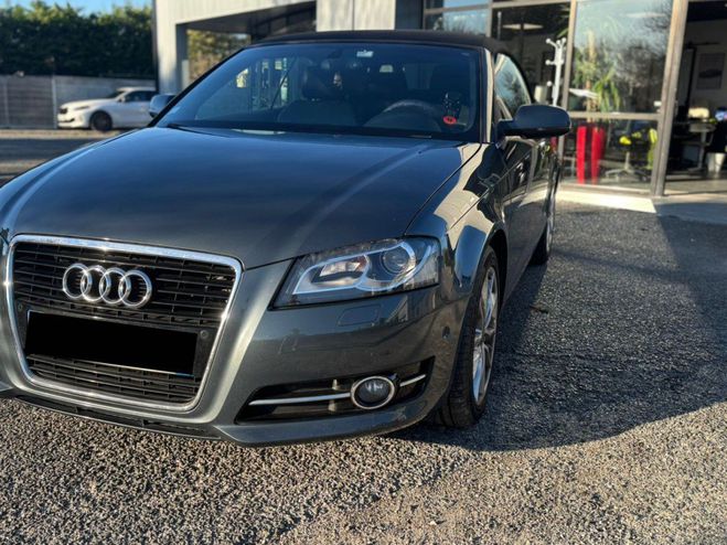Audi A3 Cabriolet 2.0 TDI Ambition Luxe Gris de 2012