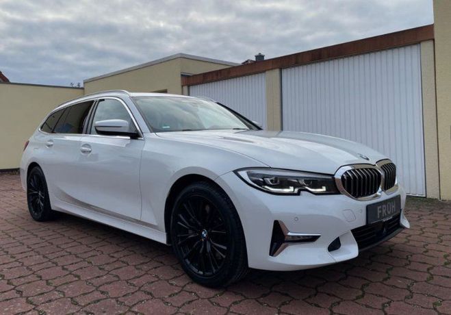 BMW Serie 3 (330d) Touring 3.0 265ch Toit pano Blanc de 2020