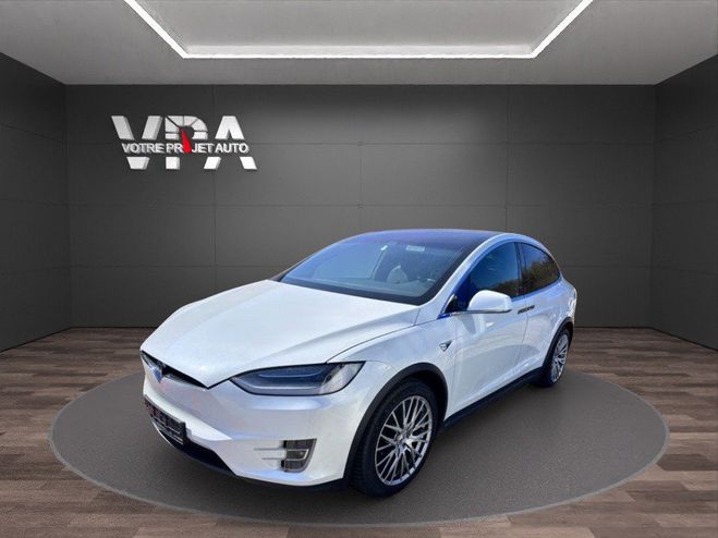 Tesla Model X � Long Range � 100 kWh � Dual Motor � Au Blanc de 2020