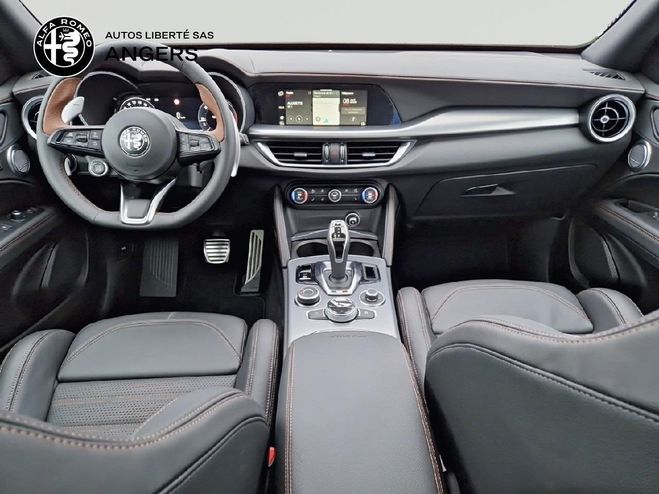 Alfa romeo Stelvio 2.2 160 ch AT8 Intensa NOIR VULCANO de 2025