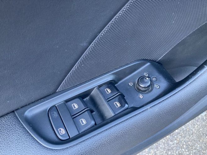 Audi A3 1.4 TFSI 122CH AMBIENTE NOIR de 2013