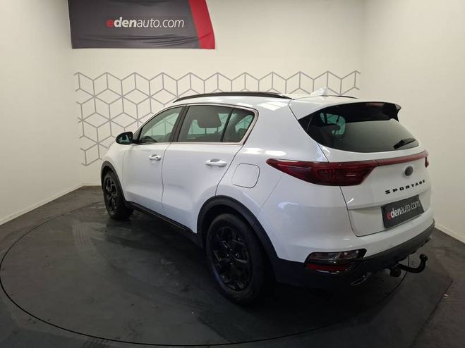 Kia Sportage 1.6 CRDi 136ch MHEV ISG DCT7 4x2 Black E blanc de 2021