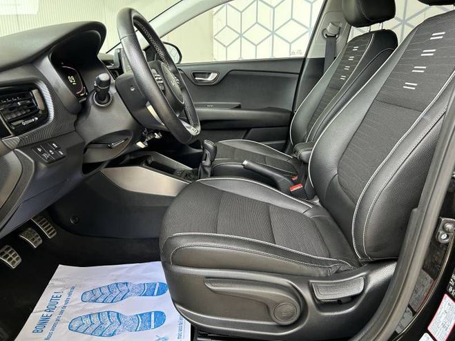 Kia Stonic 1.0 T-GDi 100 ch BVM6 GT-line noir de 2024