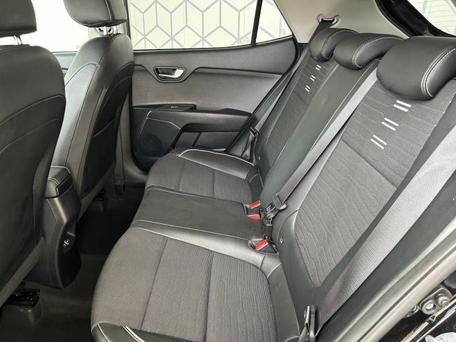Kia Stonic 1.0 T-GDi 100 ch BVM6 GT-line noir de 2024