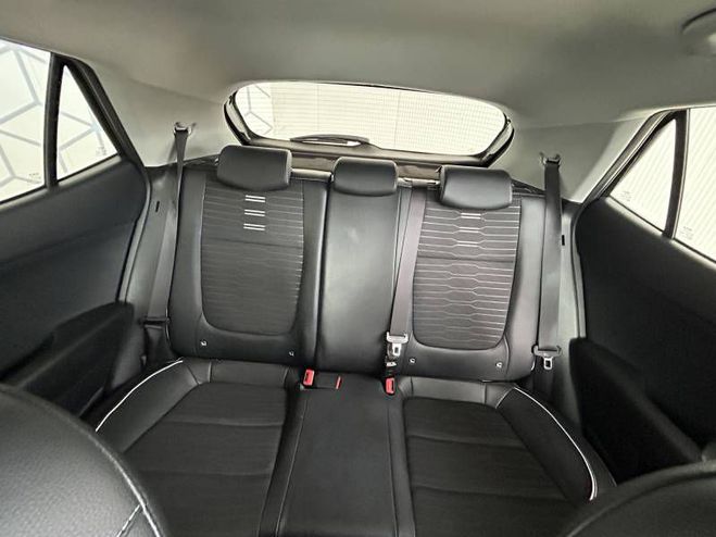 Kia Stonic 1.0 T-GDi 100 ch BVM6 GT-line noir de 2024