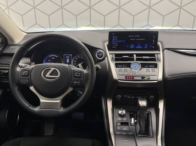 Lexus NX 300h 2WD Pack E-CVT blanc de 2017