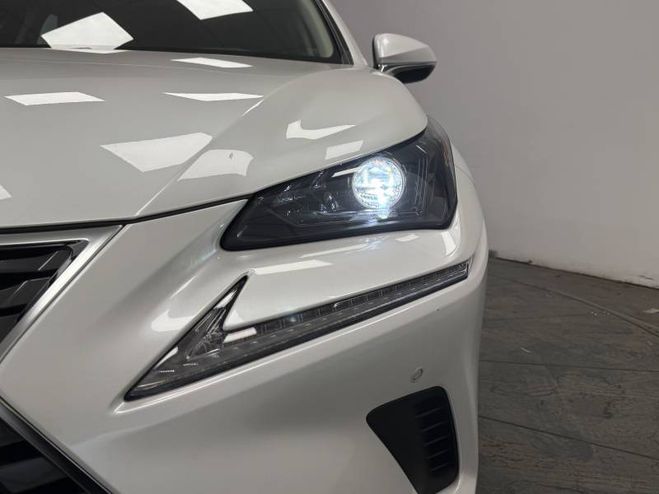 Lexus NX 300h 2WD Pack E-CVT blanc de 2017