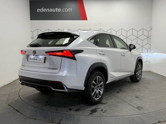 Lexus NX 300h 2WD Pack E-CVT blanc de 2017