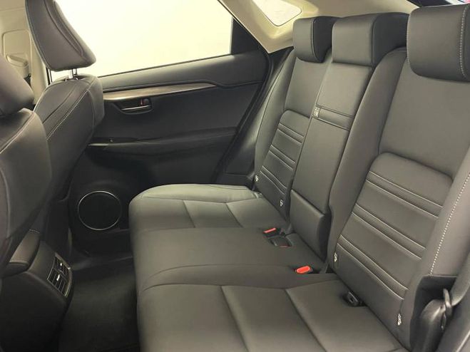 Lexus NX 300h 2WD Pack gris de 2020
