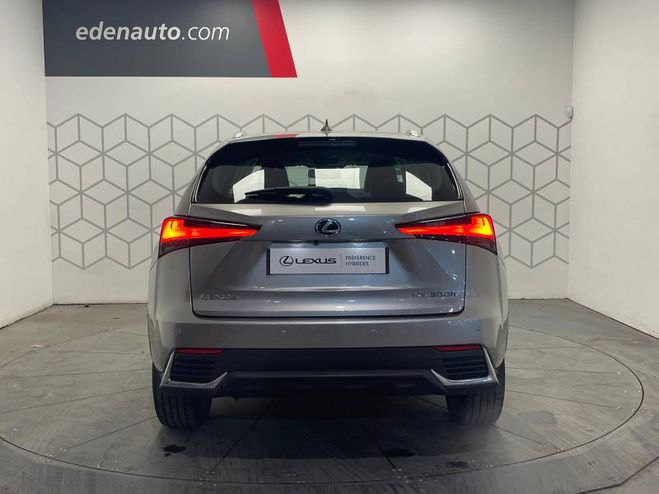 Lexus NX 300h 2WD Pack gris de 2020