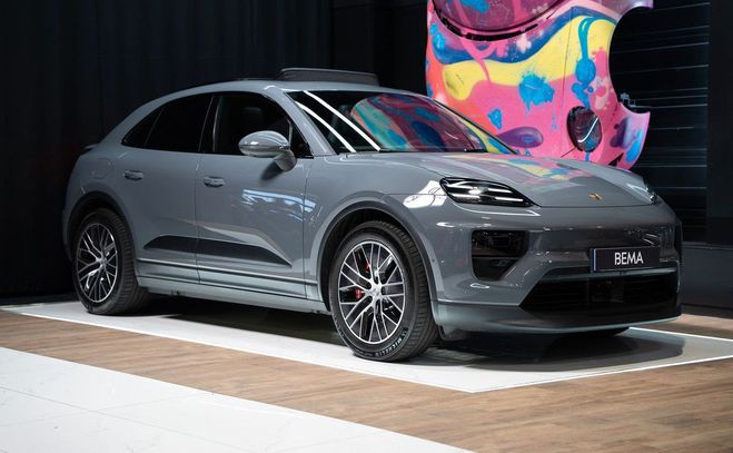 Porsche Macan 4S 516ch | 1�re main PTS Si�ges �lectriq Gris de 2024