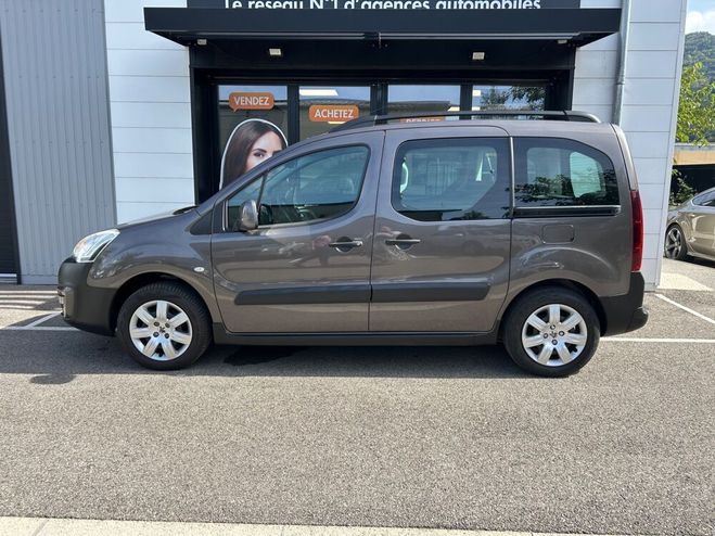 Peugeot Partner Tepee COMBI 1.2L 110ch RADAR AR GRIS FONCE de 2016