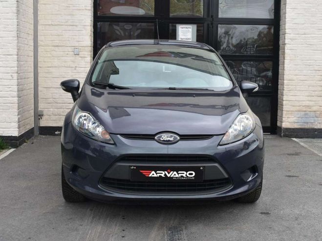 Ford Fiesta 1.25i Titanium Airco Topstaat Garantie Gris M�tallis� de 