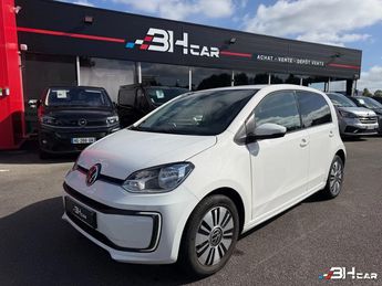  Voir d&eacute;tails -Volkswagen Up up 83 CH LIFE PLUS &agrave; Pluneret (56)