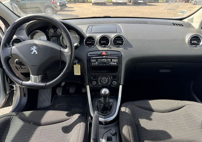 Peugeot 308 1 phase 2 1,6 HDI V8 FAP 5cv 112ch Autre de 2011