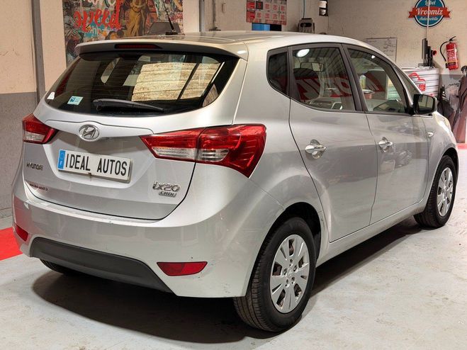 Hyundai Ix20 1.4 crdi 90 Blanc M�tallis� de 2012