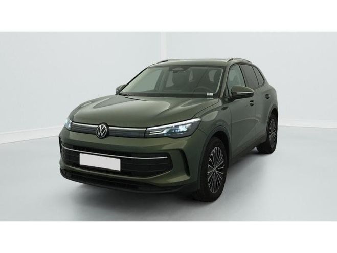 Volkswagen Tiguan 1.5 etsi 131ch dsg7 life plus Vert cipressino de 2024