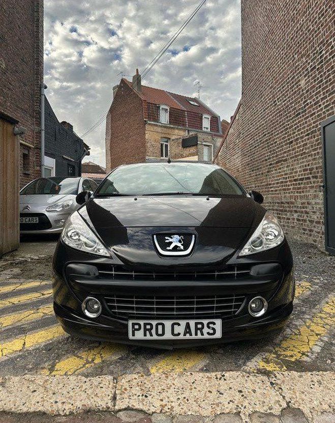 Peugeot 207 CC 1.6HDi 110Ch Roland Garros Noir de 2008