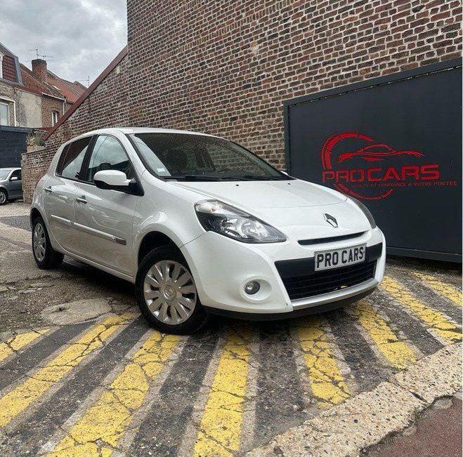 Renault Clio 1,5 DCI ICE Watch Blanc de 2011
