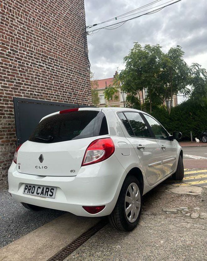 Renault Clio 1,5 DCI ICE Watch Blanc de 2011