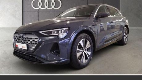 Audi Q8 e-tron en Frankfurt am Main pour 34 850 2023 d'occasion a Paris (75)
