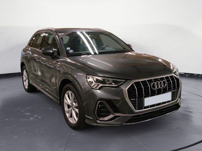 Audi Q3 Sportback 35 TFSI 150CH S LINE S TRONIC  Gris C de 2019