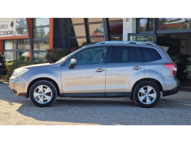 Subaru Forester 2.0D - 147 Luxury BEIGE CLAIR de 2015