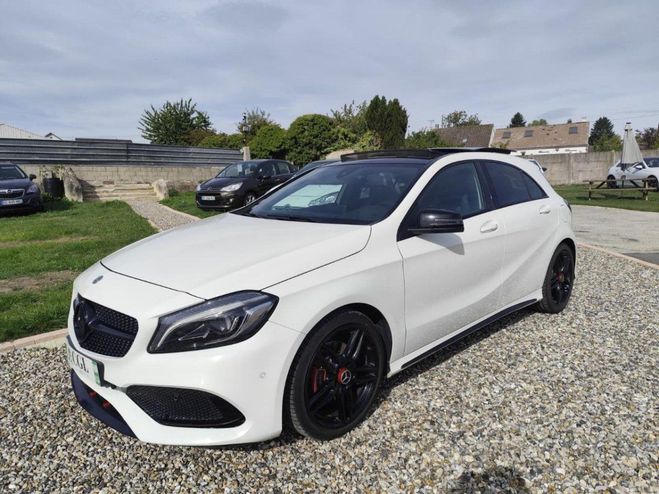 Mercedes Classe A 180 122ch AMG Line Toit Ouvrant/Garantie BLANC de 2017