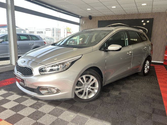 Kia Ceed d SW 1.6 CRDI 128 ch Active Grise de 2012