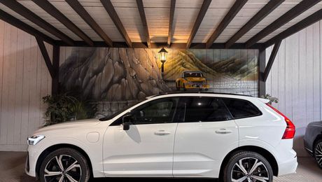 Volvo XC60 RECHARGE T6 340 CV R-DESIGN AWD GEARTRON 2021 d'occasion a Charentilly (37)