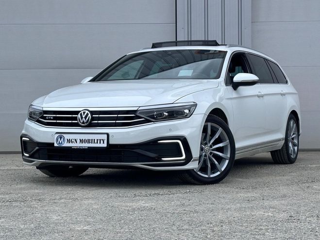 Volkswagen Passat Variant SW GTE 218 DSG BLANC de 2020