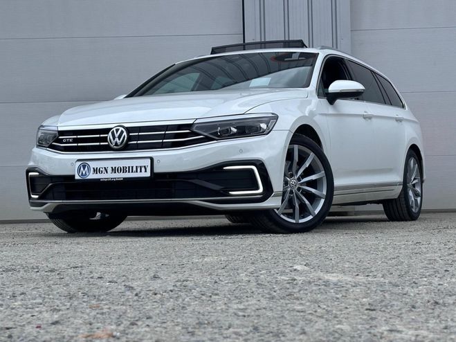 Volkswagen Passat Variant SW GTE 218 DSG BLANC de 2020