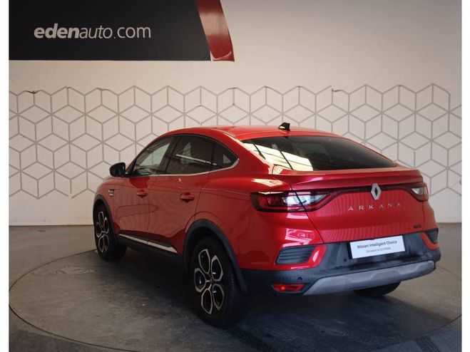 Renault Arkana E-Tech hybride 145 - 22 Techno rouge de 2022