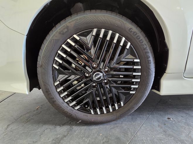 Nissan Leaf Leaf Electrique 40kWh N-Connecta 5p Blanc de 2025