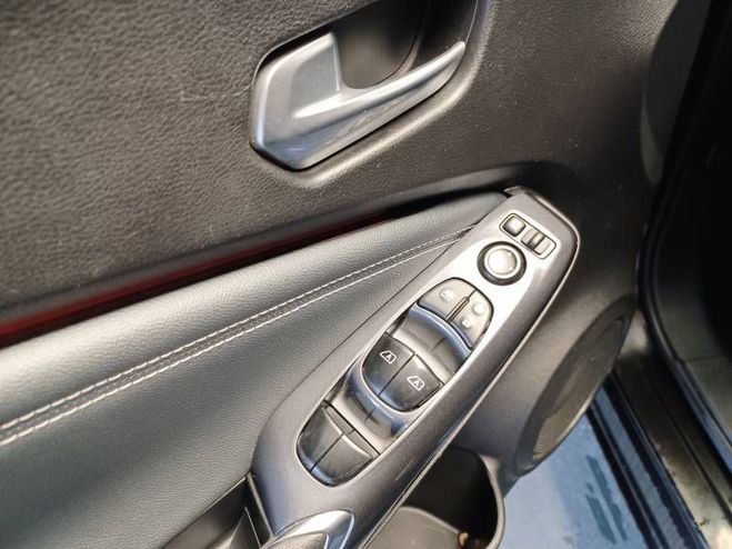 Nissan Juke DIG-T 117 N-Connecta noir de 2020