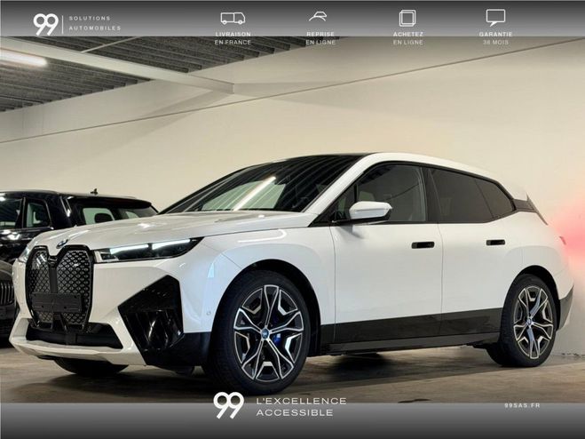 BMW IX 50 SPORT 360 LASER AIRSUSPENSION TOIT PA Blanc m�tallis� de 2021
