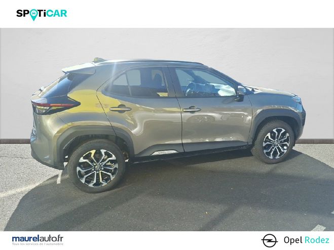 Toyota Yaris Yaris Cross Hybride 116h 2WD Design 5p Grey de 2024