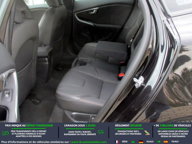Volvo V40 T3 152 ch BVA Noir M�tallique de 2017