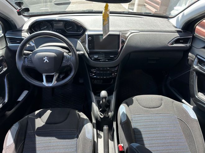 Peugeot 208 1.6 VTi 120ch BVM5 Allure/garantie 12 mo Gris de 2014