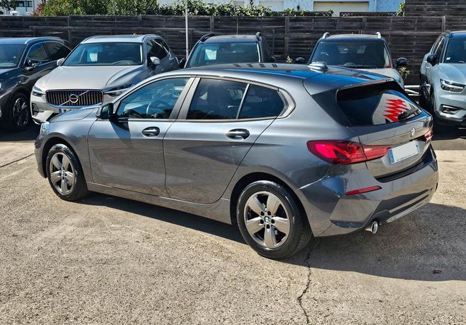 BMW Serie 1 Superbe 116d 2021 32323kms carplay camer Gris de 2021