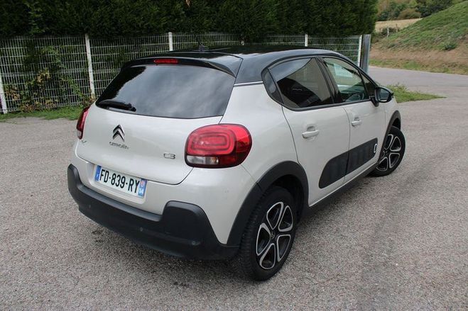 Citroen C3 SHINE 110 CV ESSENCE CLIM GPS MIROR LINK Noir de 2018